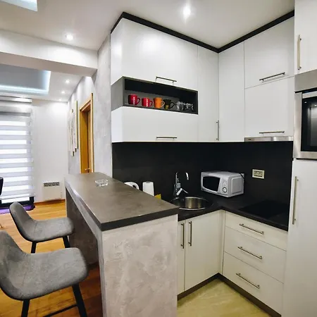 Balkan Hill Apartment